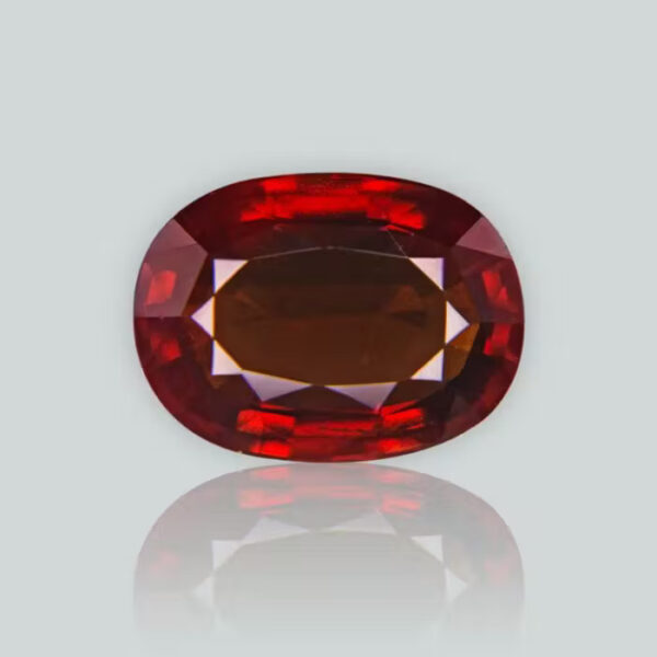 Hessonite (गोमेद)  | 50-60kg | 5 carat/5.45 Ratti